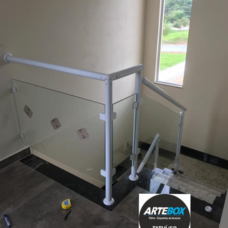  Portas de alumínio Esquadrias de alumínio