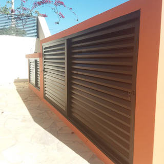  Portas de alumínio Esquadrias de alumínio sob medida